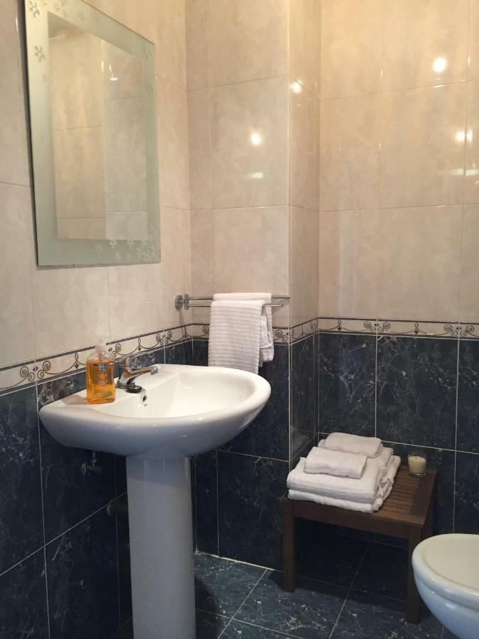 Atico Luadas Appartement Caldas De Reis Buitenkant foto